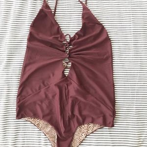 Acacia Kokomo in Merlot XL